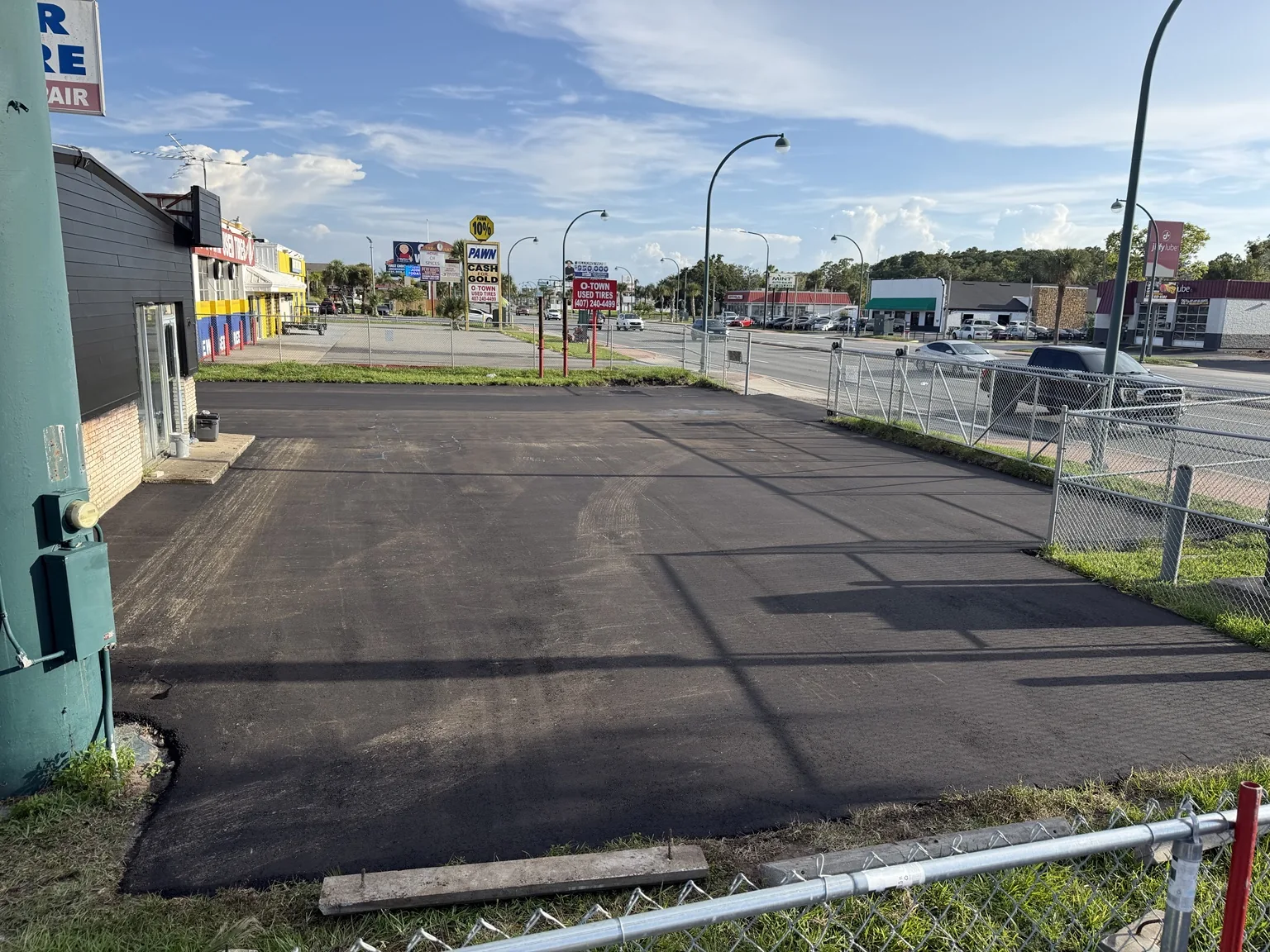 Commercial Asphalt Resurfacing